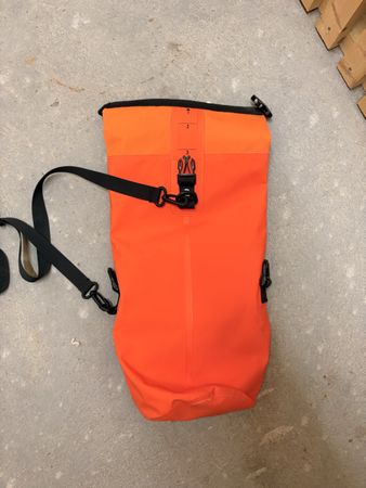 Itiwit Waterproof Dry Bag 10 Litres Orange New Condition