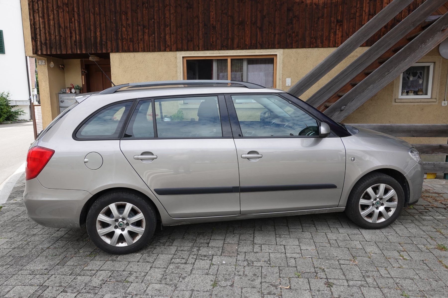 Skoda Automobili: SKODA Fabia 2 Kombi Diesel – Usato da Pfungen venduto da Dorf59