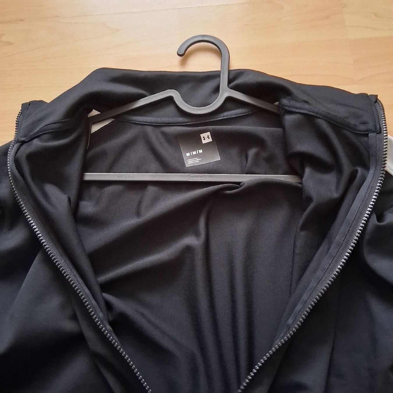 Under Armour Giacche: Under Armour Trainingsjacke - M – Usato da Füllinsdorf venduto da Potz7 2