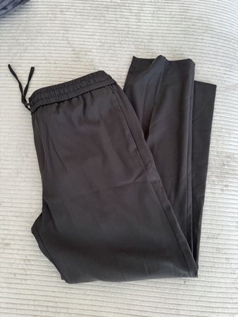 Pantalon Zara XL Neuf avec étiquette! Idéal printemps