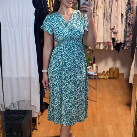💚 Florales Maxi Kleid Gr. M – Romantischer Stil