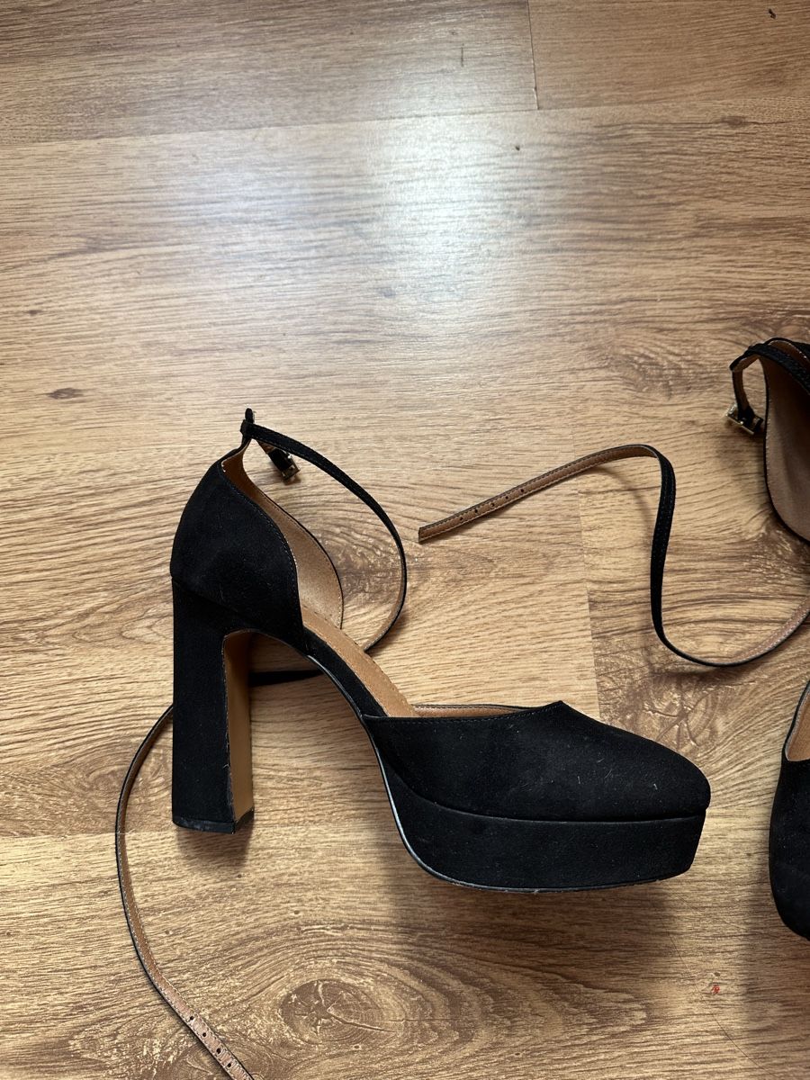 H&M Damenschuhe: Black Heels – Gebraucht aus Lugano von GGcloset 5