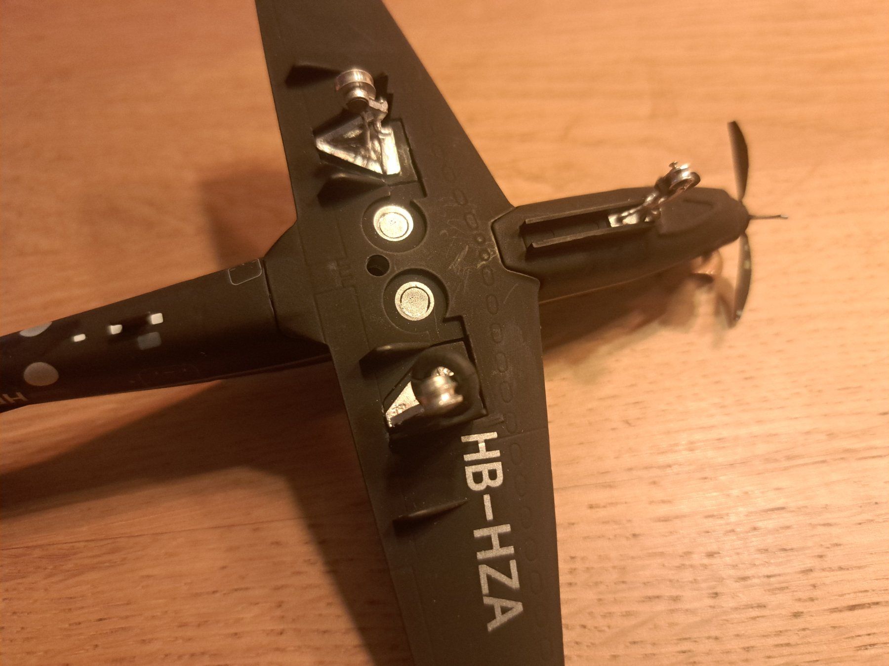 Kit di modellismo & Modellini statici: Pilatus PC-21  Modell – Nuovo (secondo la descrizione) da Emmenbrücke venduto da bikesandmore75 2