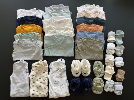 Baby clothes bundle 6 Months - 32 pcs - Newborn Essentials