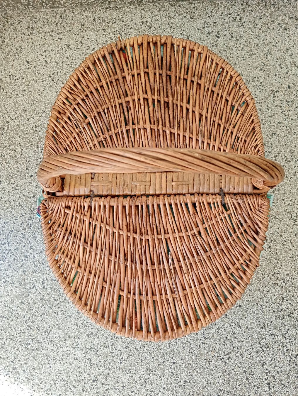 Altro per la casa: Picknickkorb Korb Weide mit Stofffutter 40 x 30 x 20cm – Usato da Allschwil venduto da Evgeniia78 1