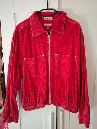 Rote Cordjacke Gr. L – Top Zustand!