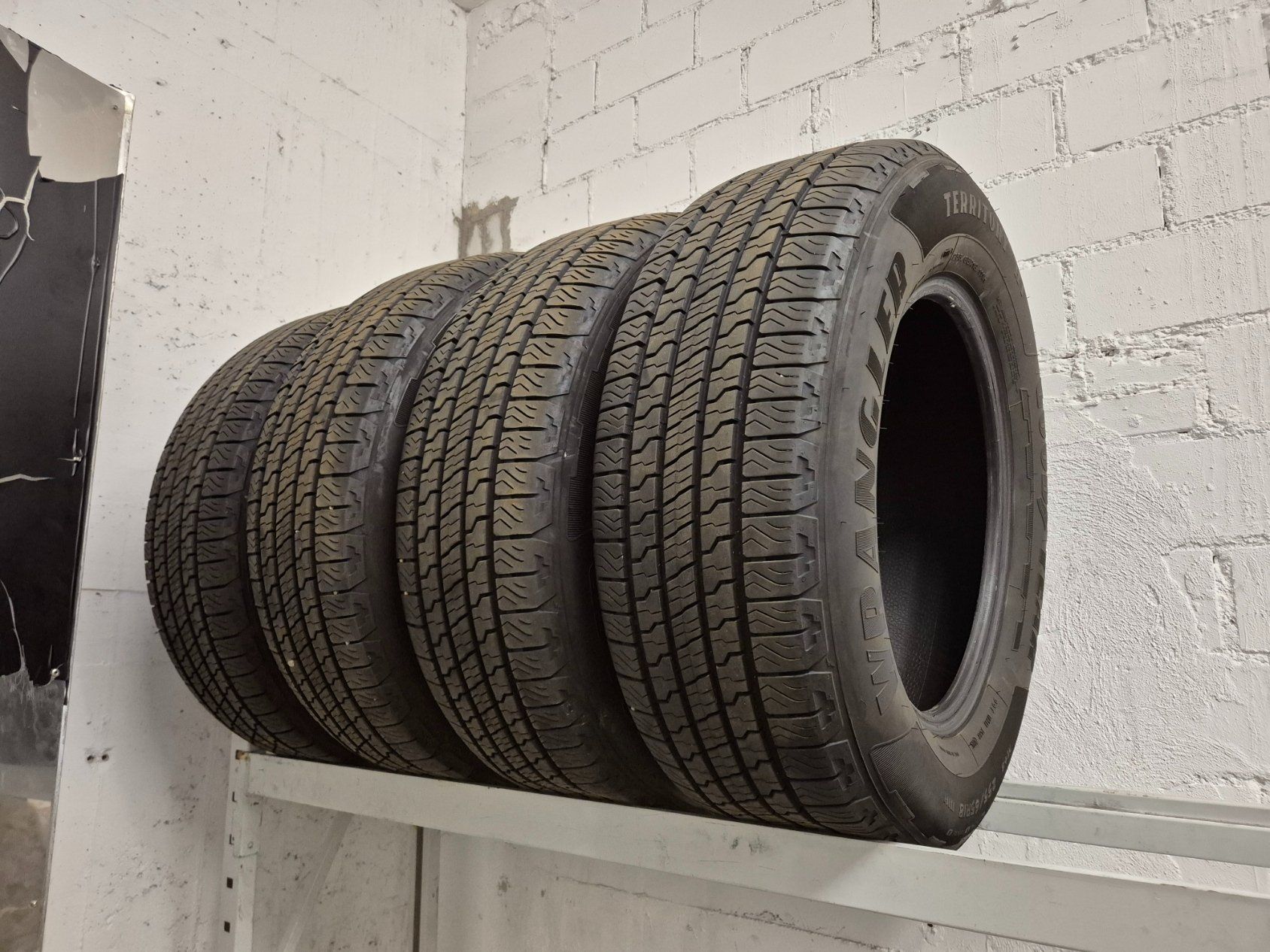 Pneumatici & Ruote complete: Pneu Wrangler 255/65R18 111H – Usato da Balterswil venduto da Martin_23 2