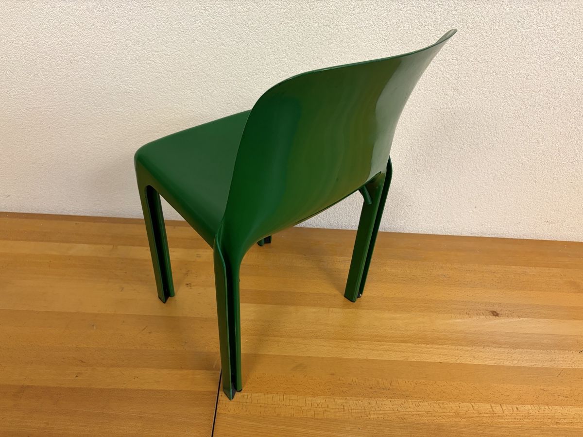Artemide Sedie: 4 x Artemide Selene Stühle – Usato da Zunzgen venduto da ZUNZ 3