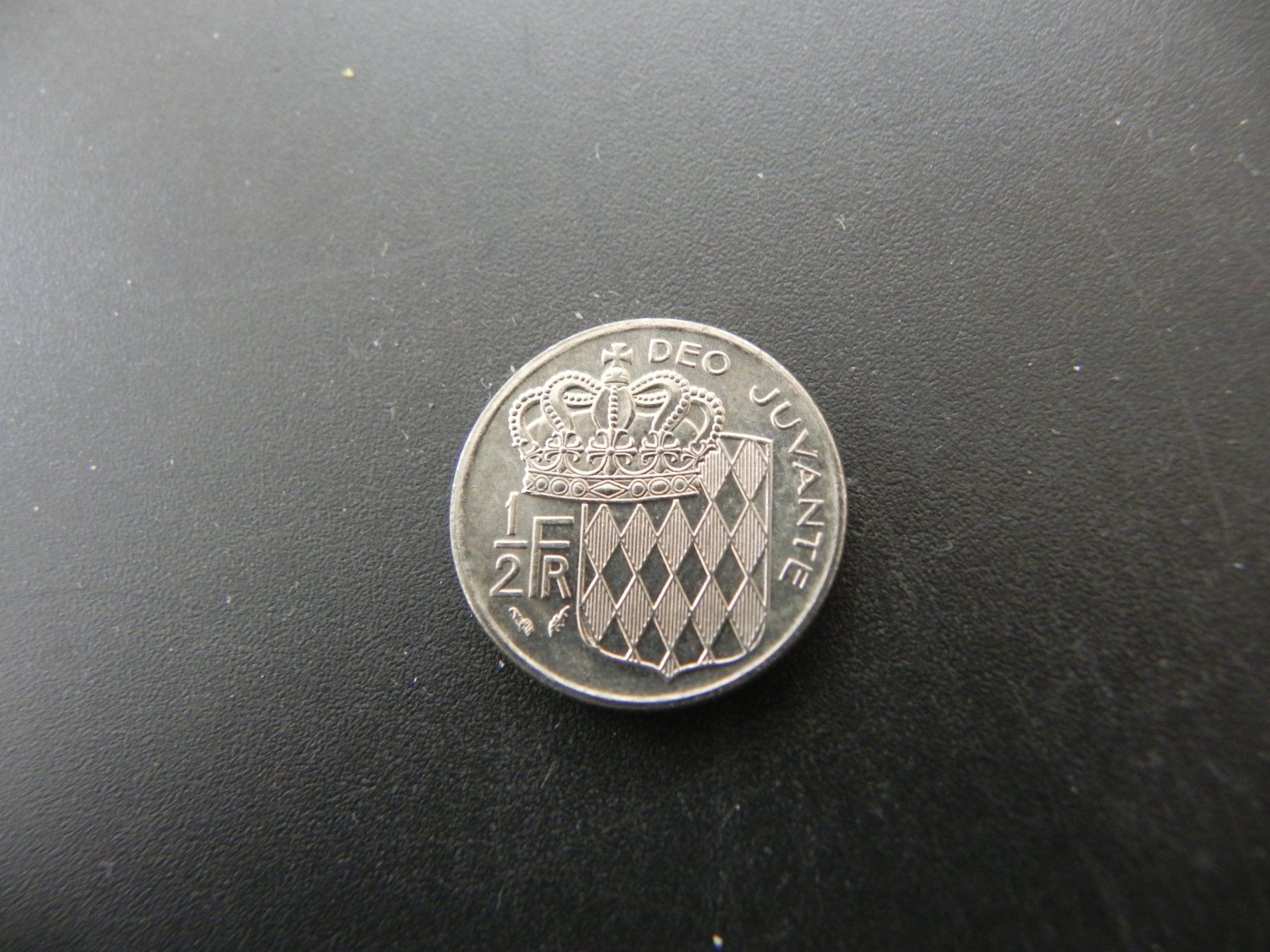 Alle Münzen: Monaco 1/2 Franc 1982 – Gebraucht aus Biel/Bienne von Gogolozi