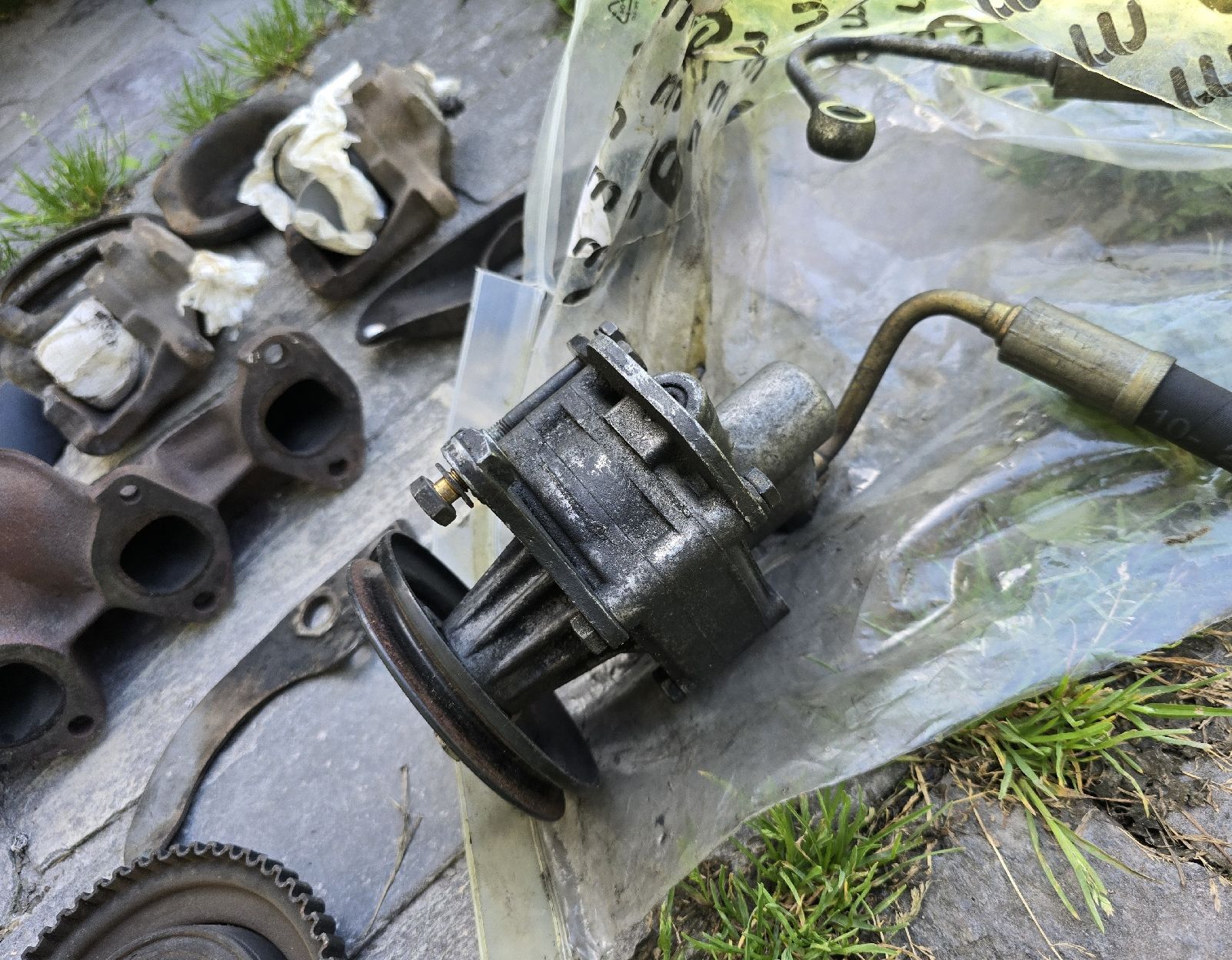 BMW Tutti pezzi di ricambio auto: BMW e30 Div. Teile / Ersatzteile – Usato da Wangs venduto da Restposten.Garage 2