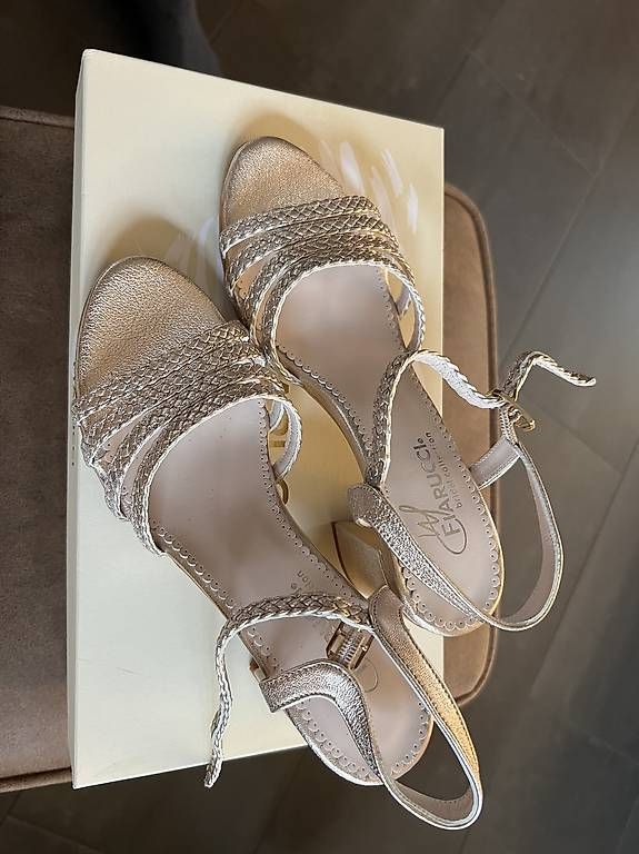 Scarpe da donna: Fiarucci Abendschuh – Usato da Meggen venduto da qiqi94