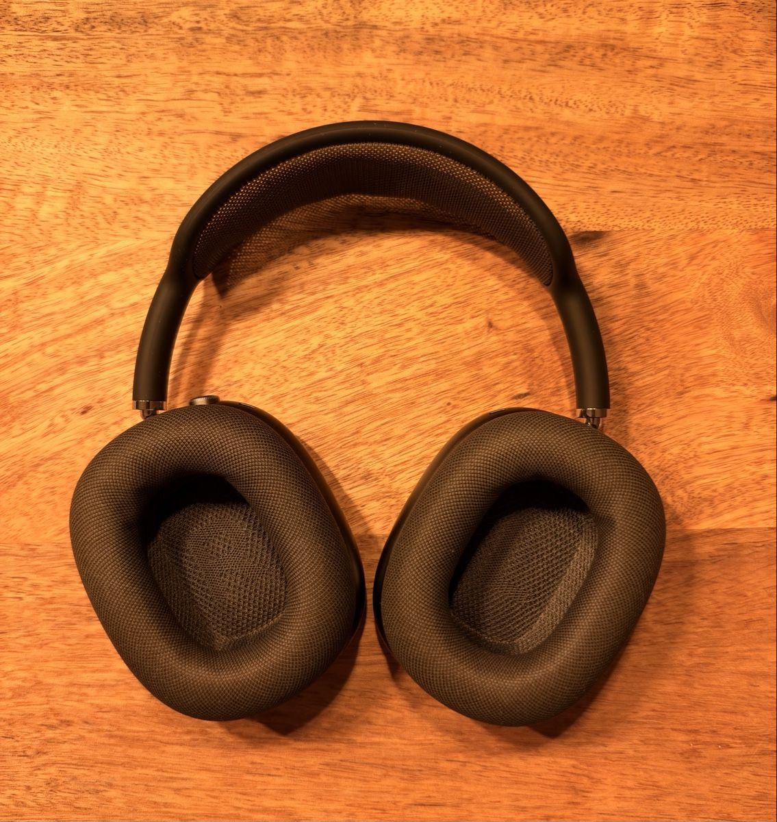 Apple Cuffie: AirPods Max 1. Generation Lightning Space Gray – Usato da Uster venduto da sve_2cmd 3