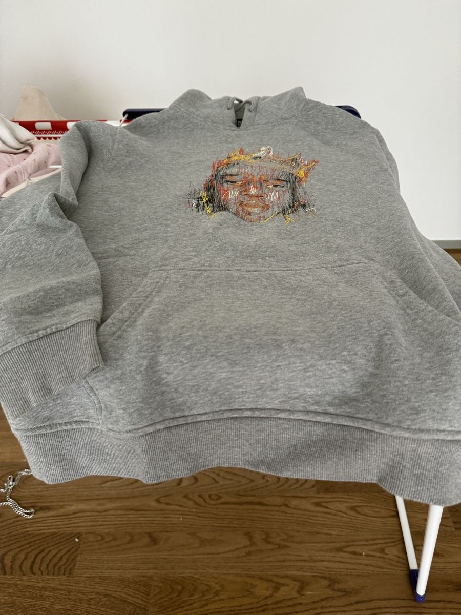 Pullover & Sweatshirts: Biggie B.I.G Pullover Grösse L – Gebraucht aus Zürich von bia_6kmj 1