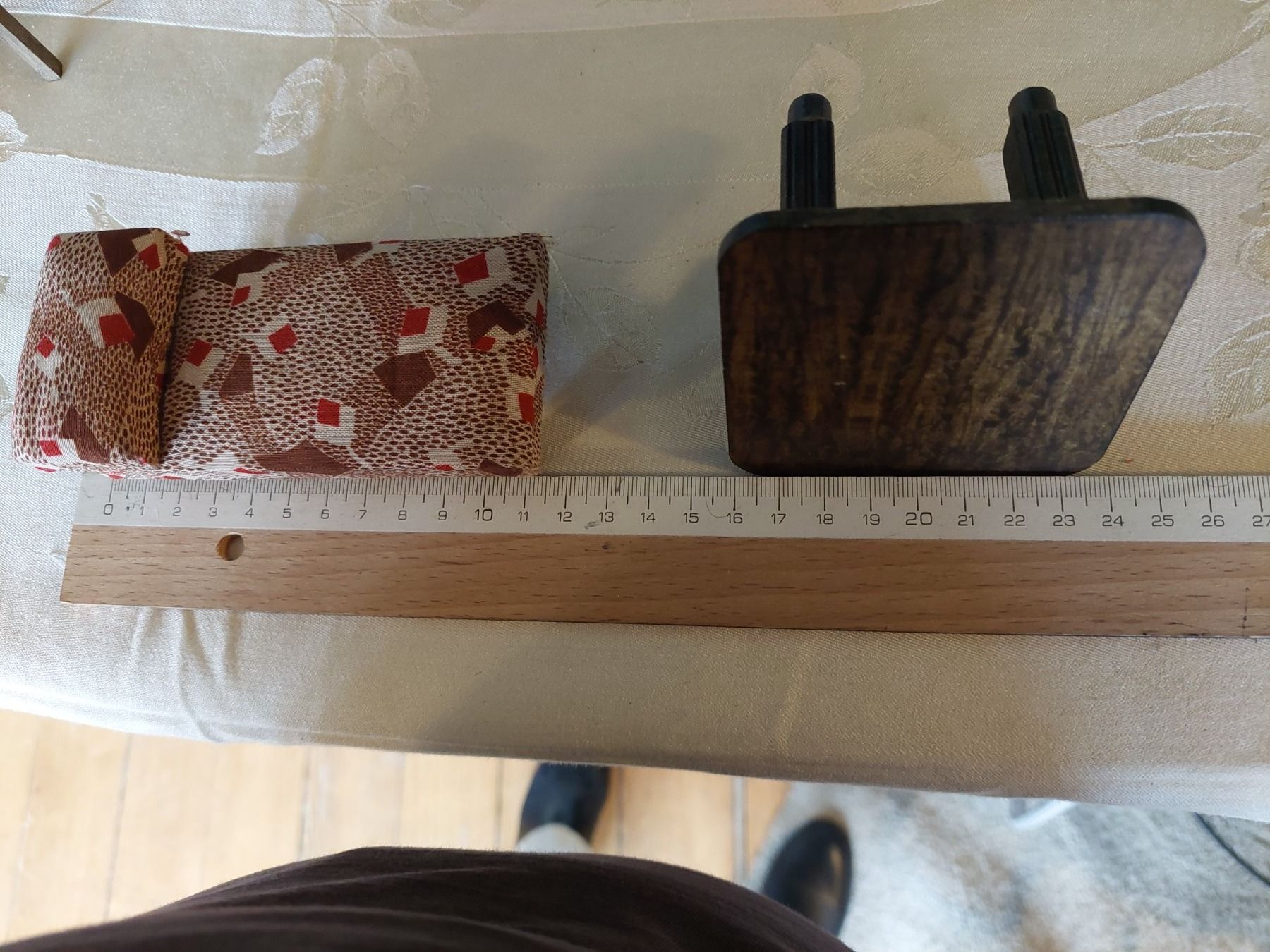 Case e mobili per bambole: Antikes herziges Puppenhauswohnzimmer – Usato da Otelfingen venduto da silver-moon 4