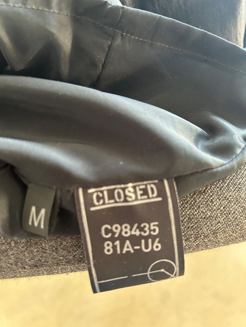 Closed Vestiti: LEDERKLEID – Nuovo (secondo la descrizione) da Erlenbach ZH venduto da Xe01 3