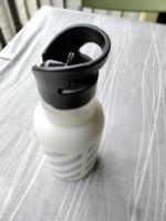 KLEINE TRINKFLASCHE NEU