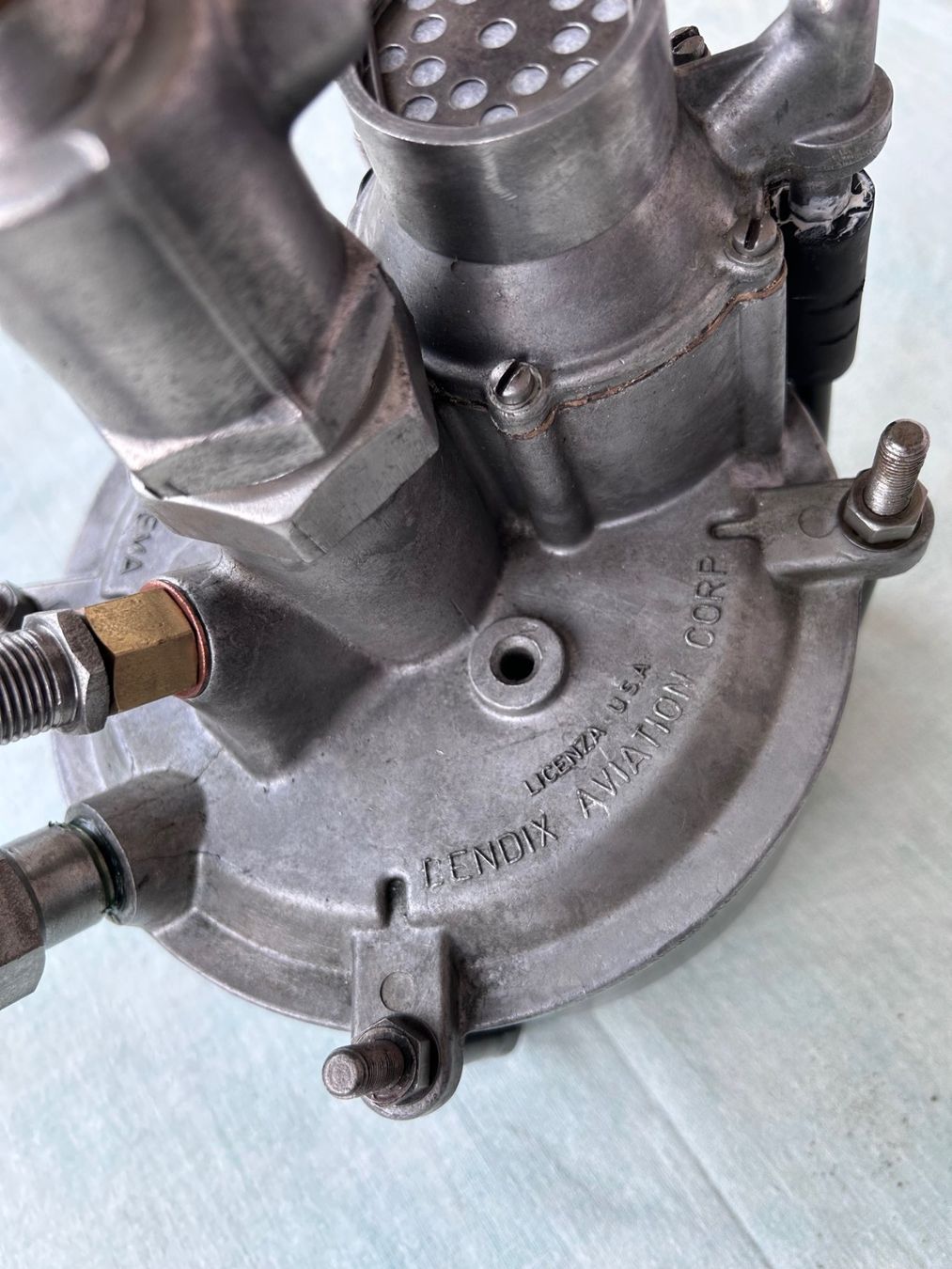 Ferrari Tutti pezzi di ricambio auto: Ferrari Bremsverstärker Servofreno Bendix – Usato da Gossau ZH venduto da azz_y8q8 2