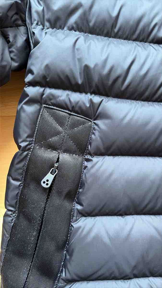 Peuterey Giacche: Peuterey Down Jacket Black Size M Like New Condition – Nuovo (secondo la descrizione) da Stein am Rhein venduto da ken_jgv8 1