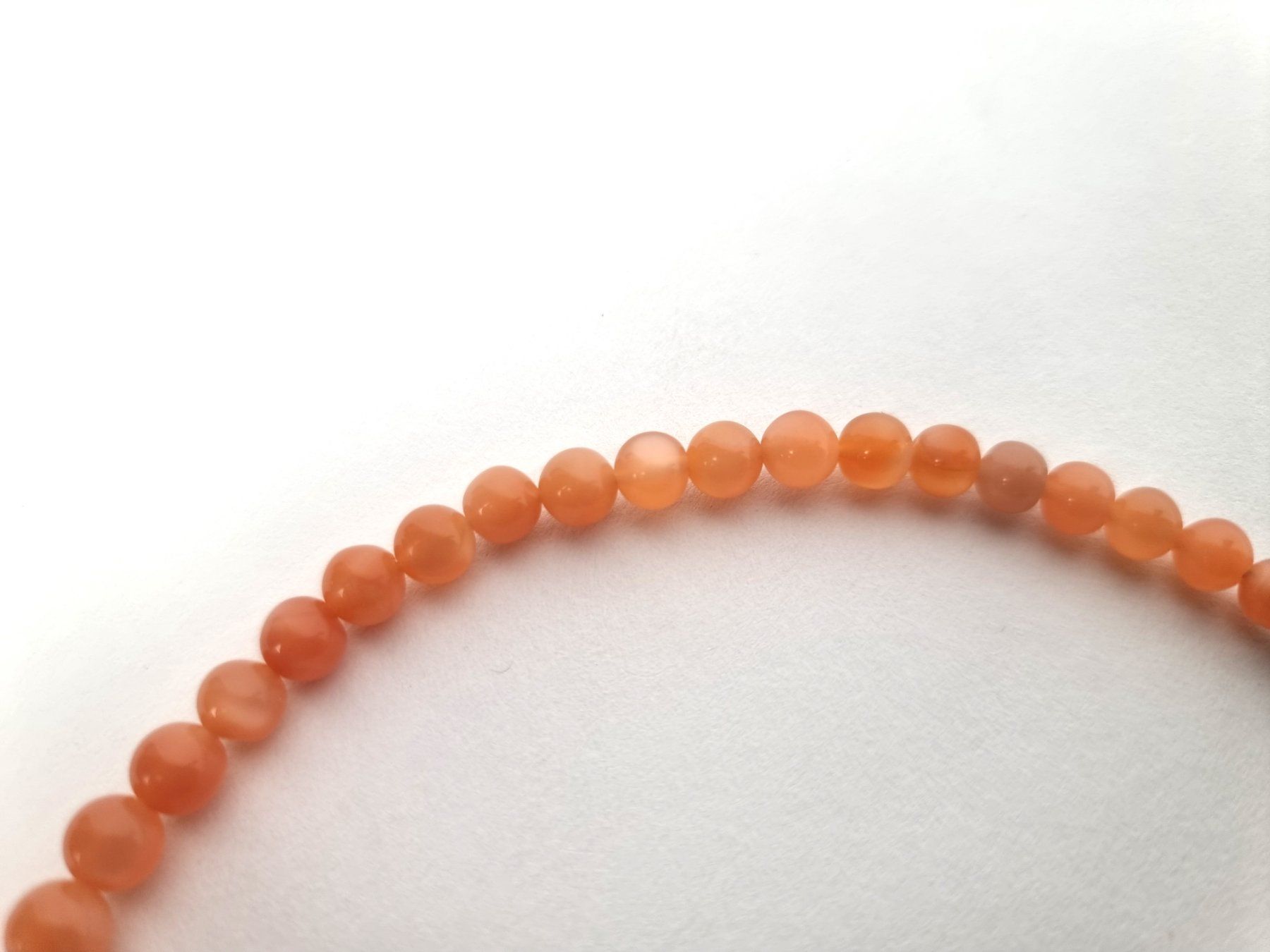 Catenine: Mondsteinkette orange – Usato da Urtenen-Schönbühl venduto da Restwert_Schoenbuehl 5
