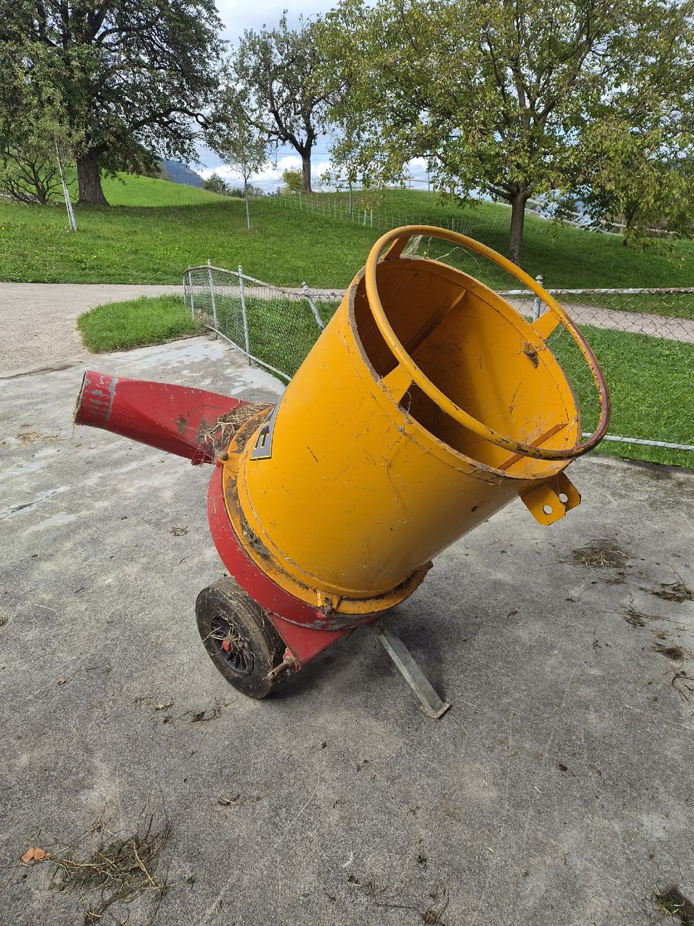 Häcksler: Strohmühle – Gebraucht aus Goldau von renebuergi 1
