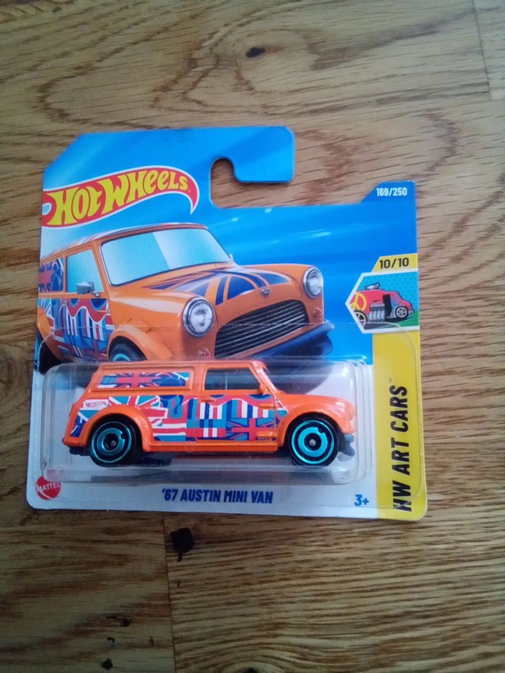 Hot Wheels Modellini d'auto: Hot Wheels '67 Austin Mini van Postversand mögli – Nuovo e nell'imballaggio originale da Klingnau venduto da Wild71