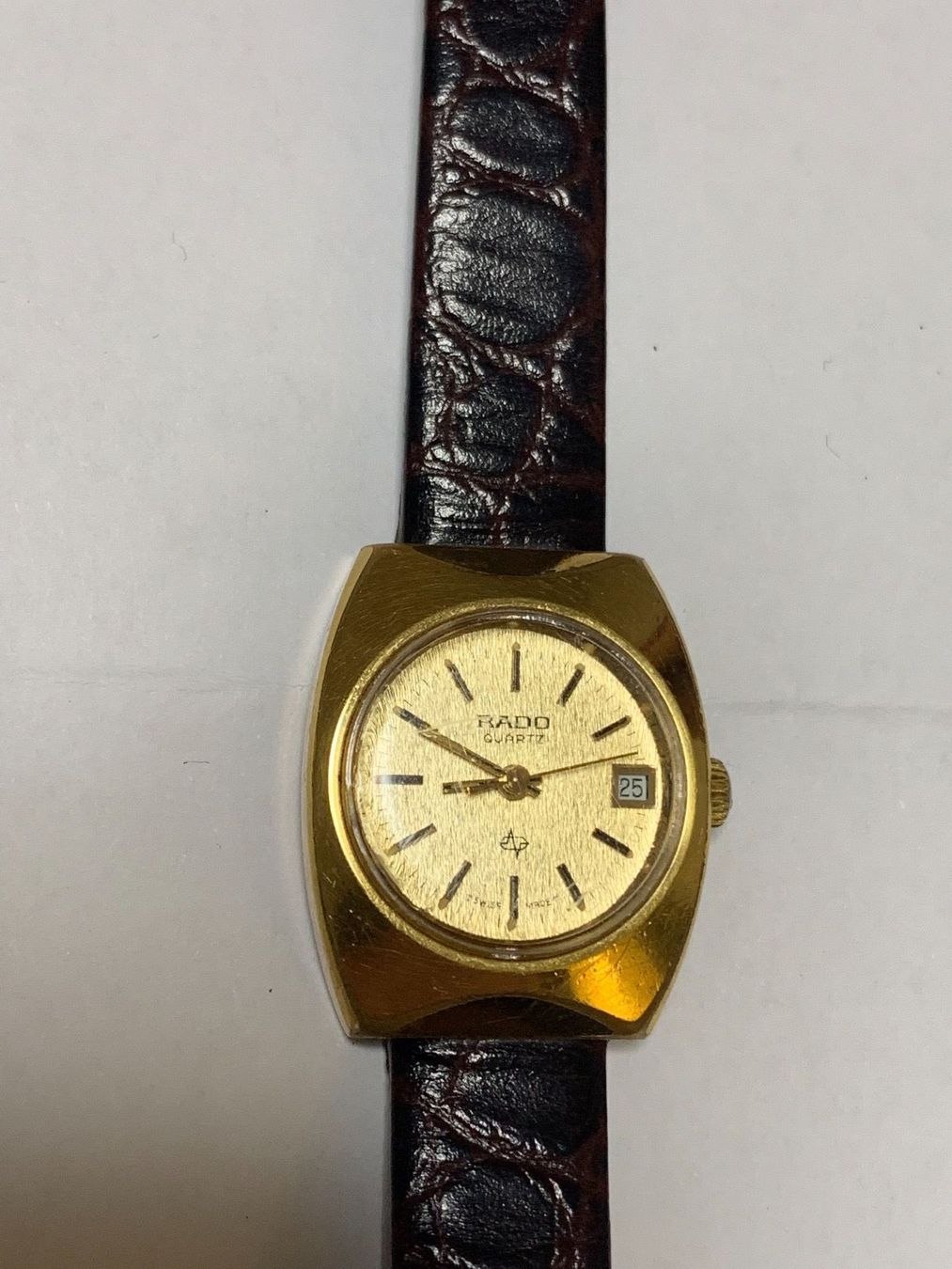 Rado Orologi: Rado Uhr Damen – Usato da Schöftland venduto da lazer04