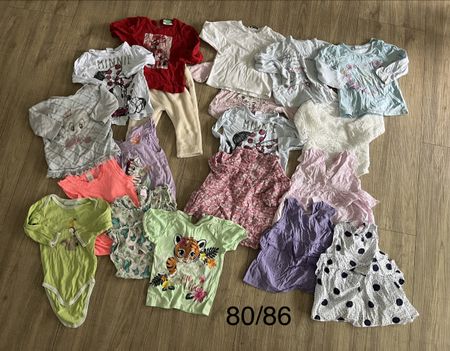 Riesiges Kleiderpaket Grösse 74/80/86
