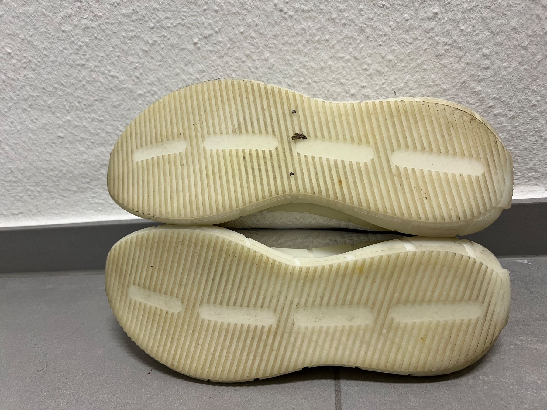 Herrenschuhe: Sneaker – Gebraucht aus Muttenz von Michugee97 2