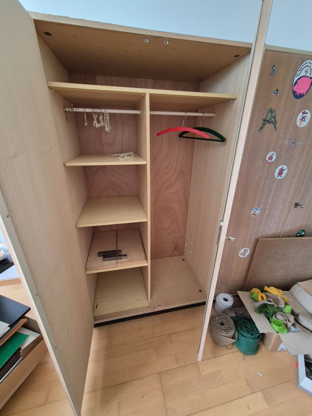 Armadi: Kinderkleider Schrank – Usato da Gelterkinden venduto da bsag78 1