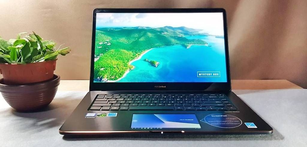 Notebooks: Asus Zenbook Pro UX580G – Gebraucht aus Saas im Prättigau von Hb3331