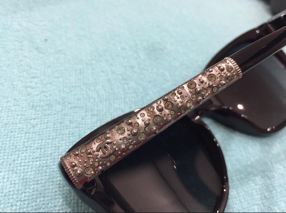 Chanel Brillen & Gläser: Chanel: occhiali da sole - limited edition – Neu und originalverpackt aus Losone von Tilly-nb7t 3