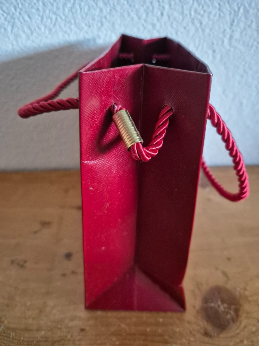 Cartier Borse: Papiertasche Cartier rot 18 x 20 cm Einkaufstüte – Usato da Würenlos venduto da Toolia 4
