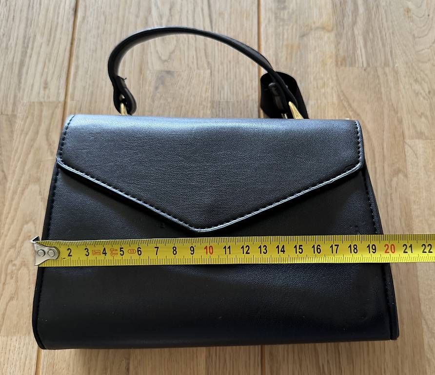 Sacs femmes: Handtasche – D'occasion à Kriessern par c_n1 2