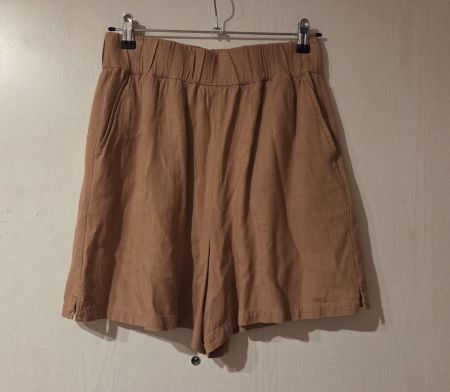 Stoffshorts von Selected Femme (Grösse 38)