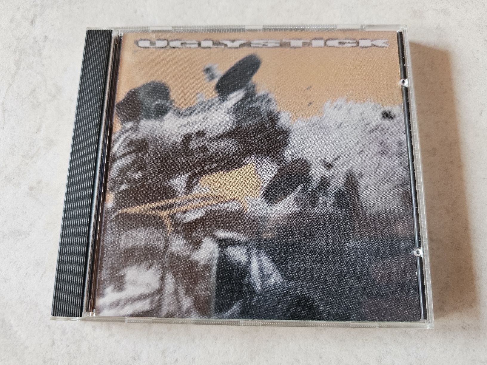 CD: Uglystick  -  Uglystick – Usato da Schneisingen venduto da backstore24