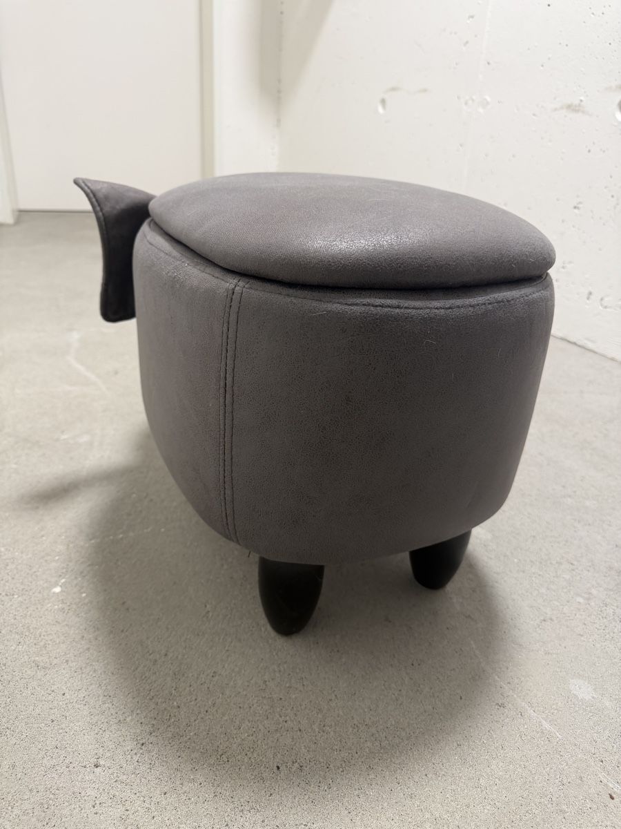 Sgabelli: Sitzhocker Elefant mit Stauraum – Usato da Laufen venduto da le-noumi 2