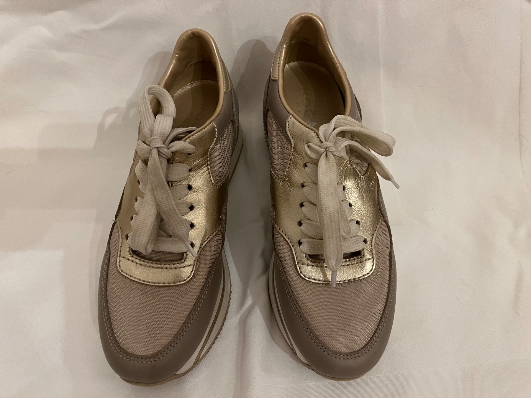 Hogan Scarpe da donna: Hogan Sneakers – Usato da Gümligen venduto da ZepIV 1