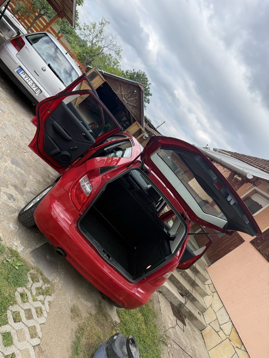 Mercedes-Benz Autos: Mercedes Benz A150  – D'occasion à Hallau par ele_8zg7 1
