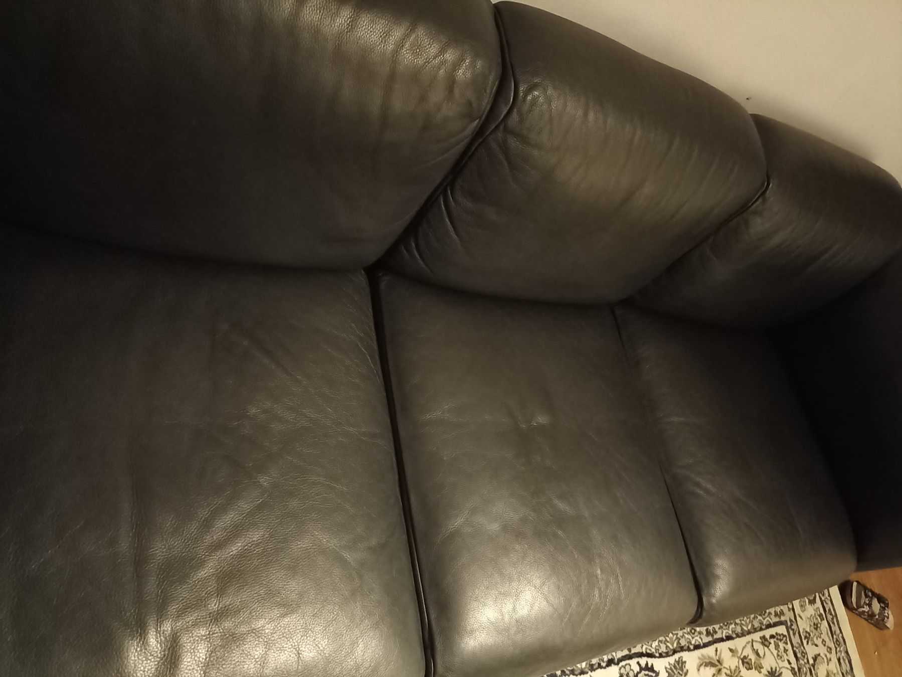 De Sede Poltrone: Zwei Leder De Sede Sofas – Usato da Oberengstringen venduto da Menyar1982