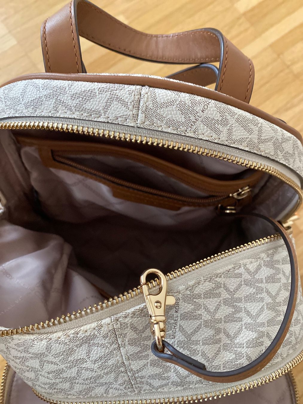 Michael Kors Zaini: Michael Kors Rucksack "Rhea" – Nuovo (secondo la descrizione) da Aesch BL venduto da Gamazoru 6