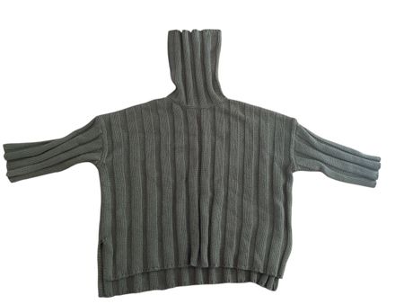 Olivgrüner Strickpullover mit Rollkragen - Winter Must-Have!