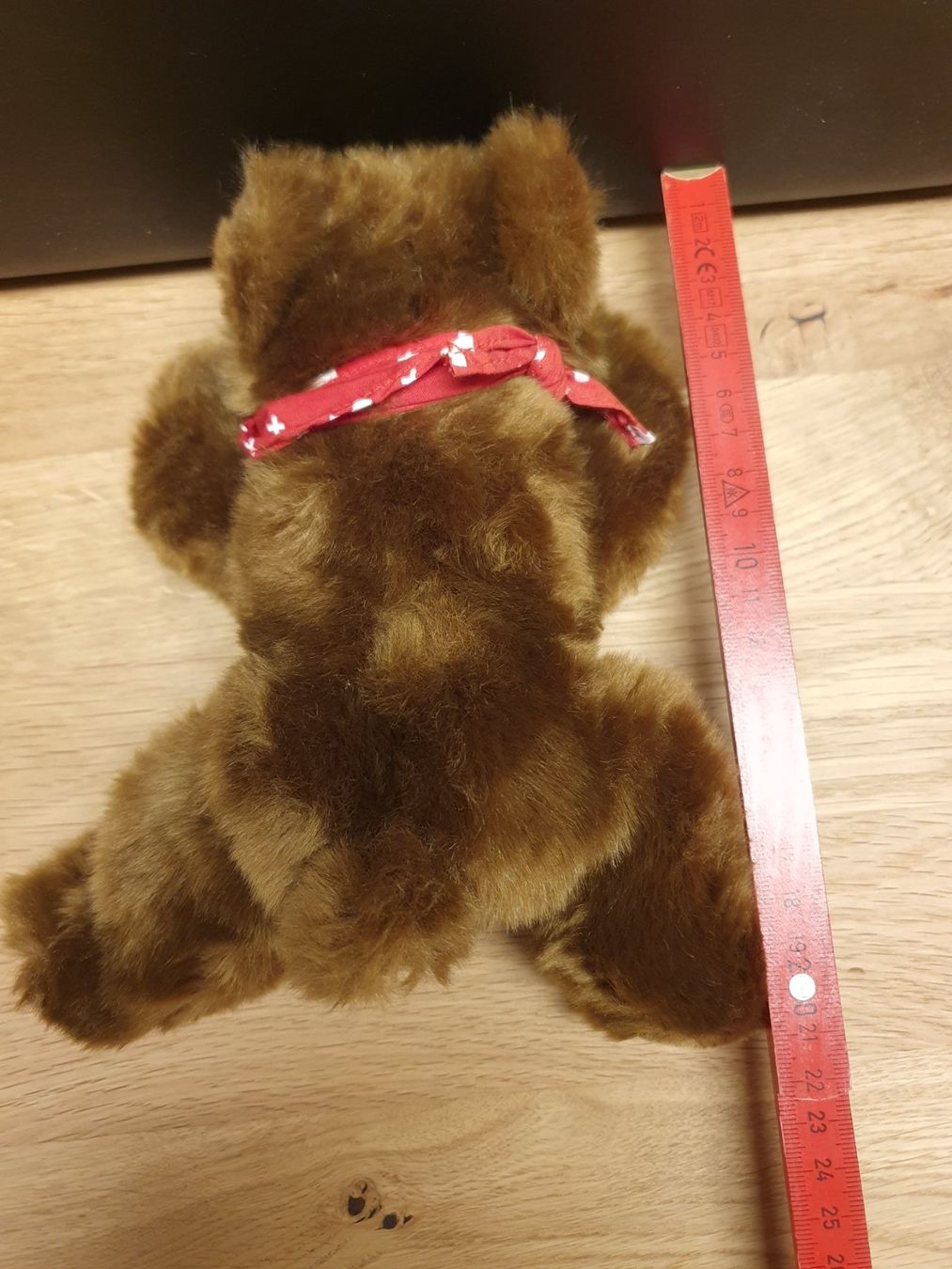 Spielzeuge: Teddy Halstuch Schweizer Kreuz, Plüschtier – Gebraucht aus Heinrichswil von frankie19860 1