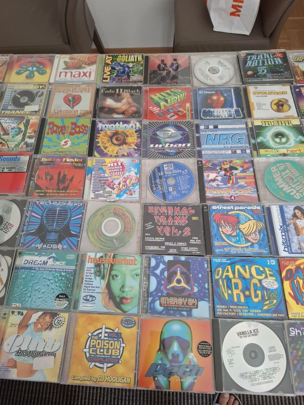 CD: CD Sammlung Trance Techno House Dance Mix 90er 2000er – Usato da St.Gallen venduto da bpeter01 2