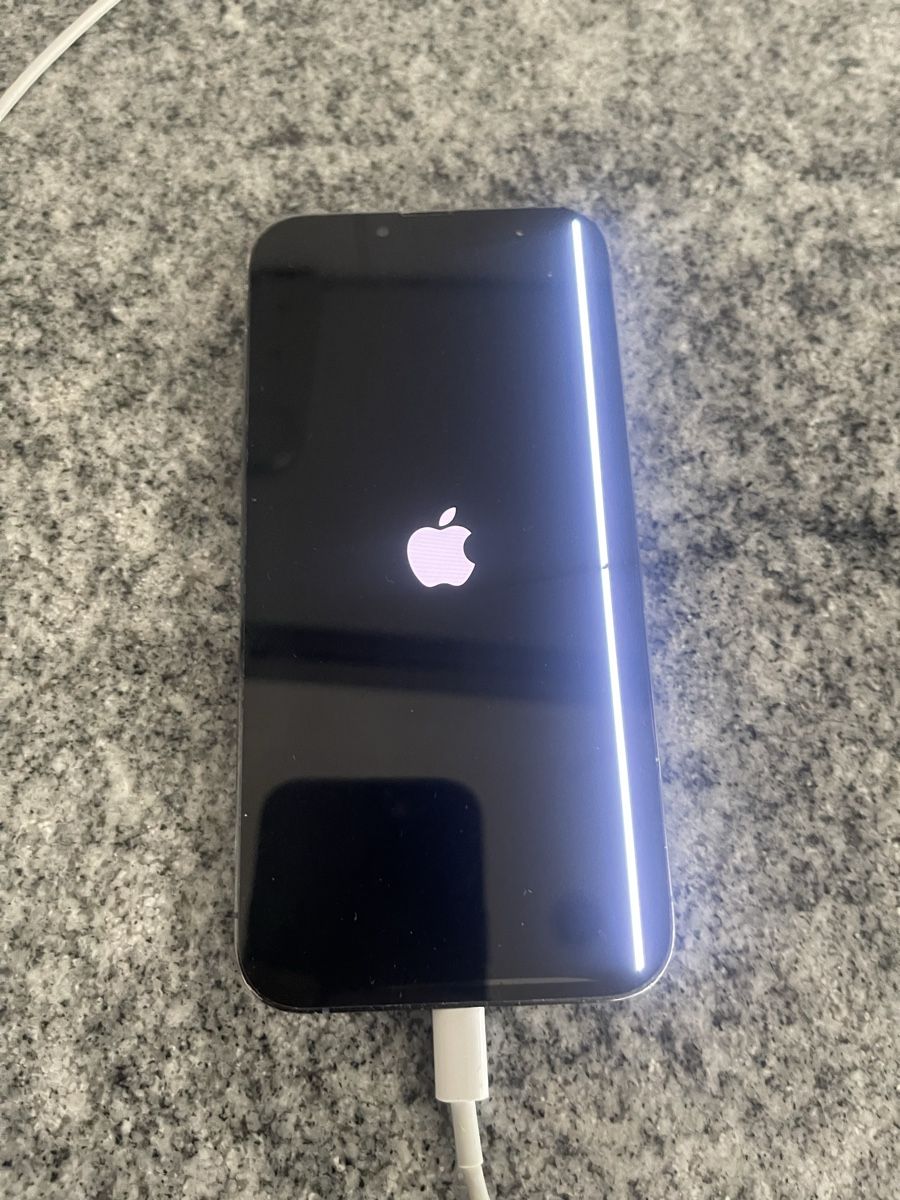 Apple Handys / Smartphones: IPhone 13 Pro Max défectueux  – Defekt aus Biel/Bienne von ham_wf9n 1