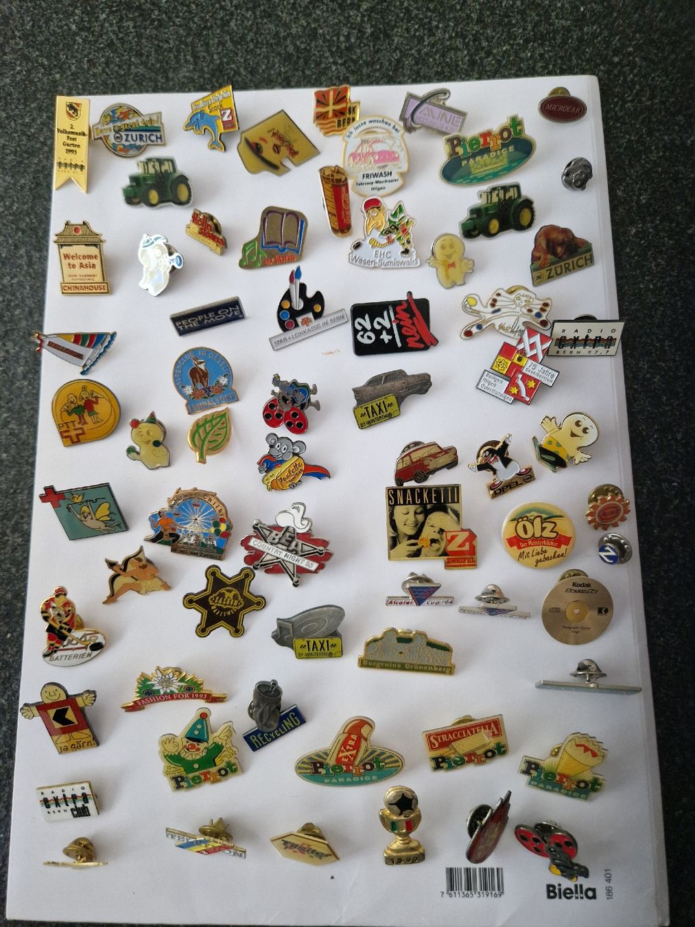 Placchette & Badge: Pins – Usato da Zuchwil venduto da sge_jt2j
