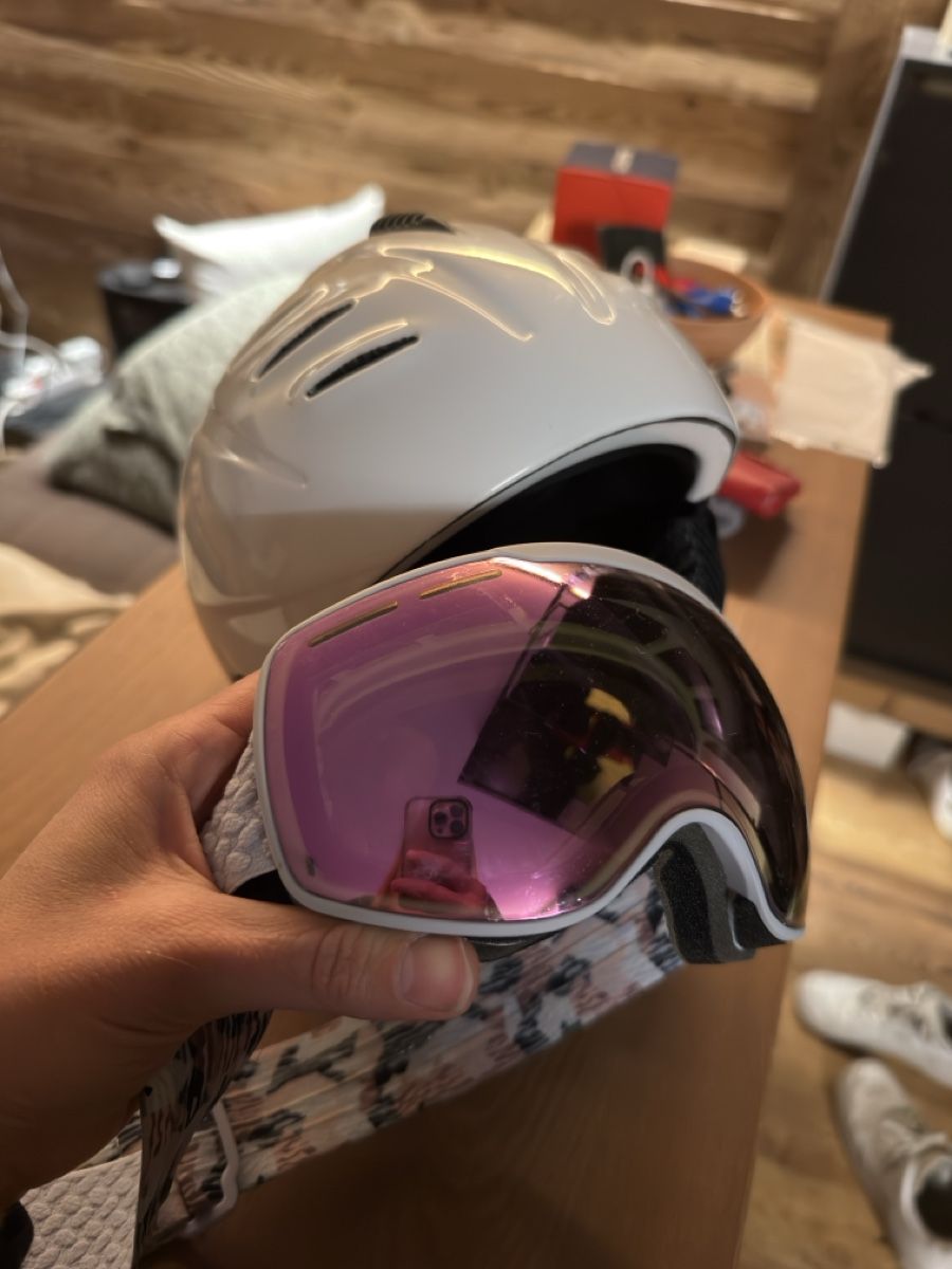 Caschi: Masque + casque de skii – Nuovo (secondo la descrizione) da Crans-Montana venduto da jas_jjy5 2