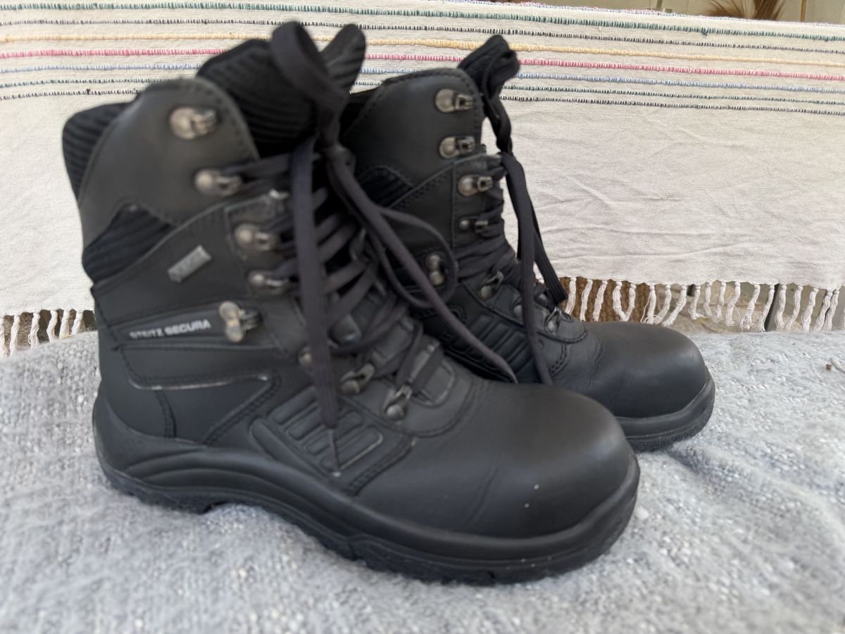 Scarpe da uomo: Steitz Secura Sicherheitsschuhe Gr. 39 – Usato da Staufen venduto da Elina08