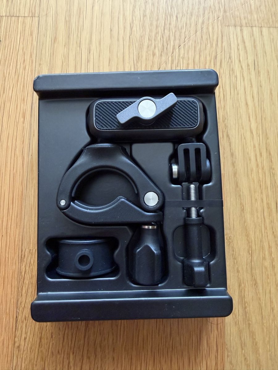DJI Fahrradhalterungen: DJI Action camera handlebar mount set NEW – Neu und originalverpackt aus La Tour-de-Peilz von bma_s97h