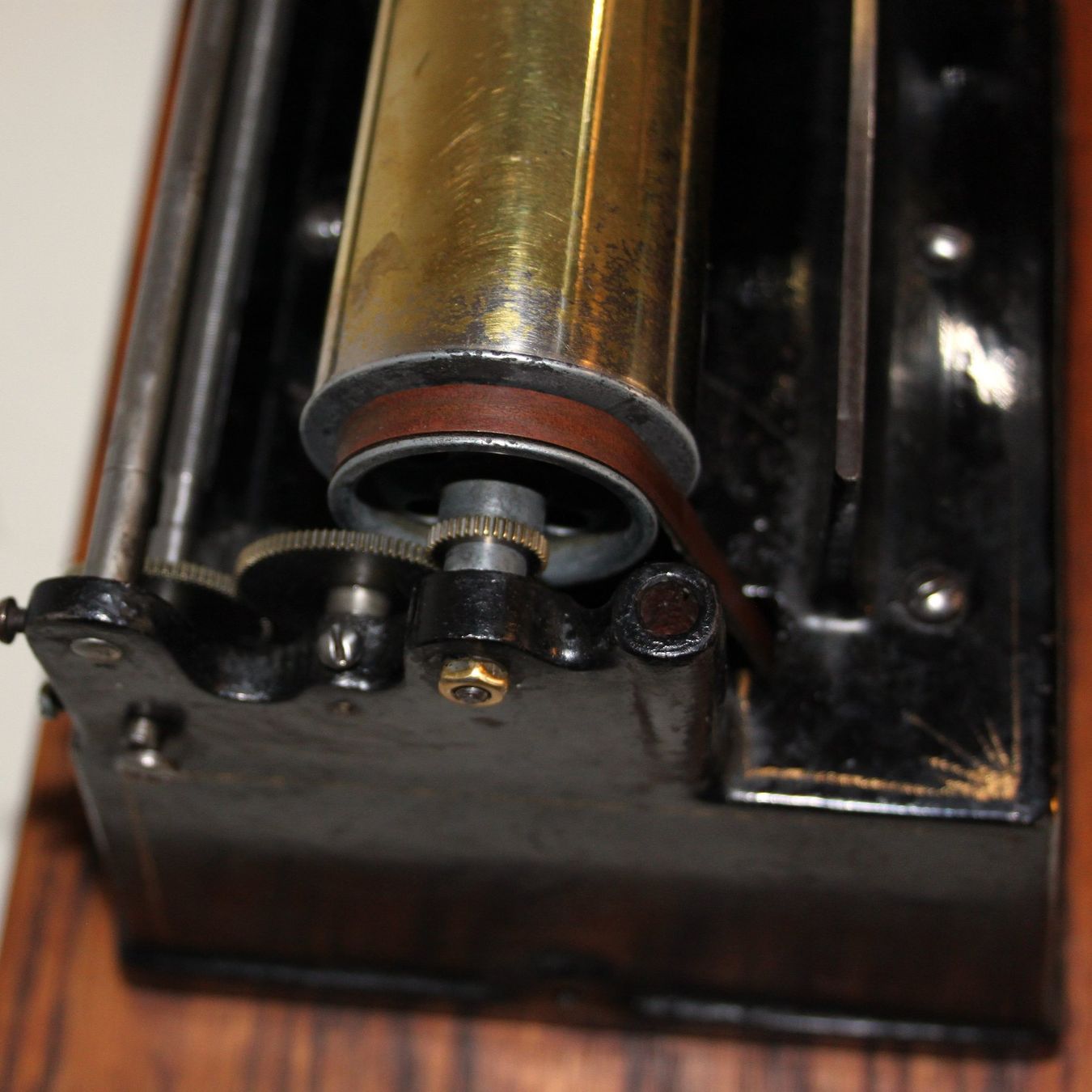 Plattenspieler: PHONOGRAPHE EDISON – Gebraucht aus Cernier von Oural1 6