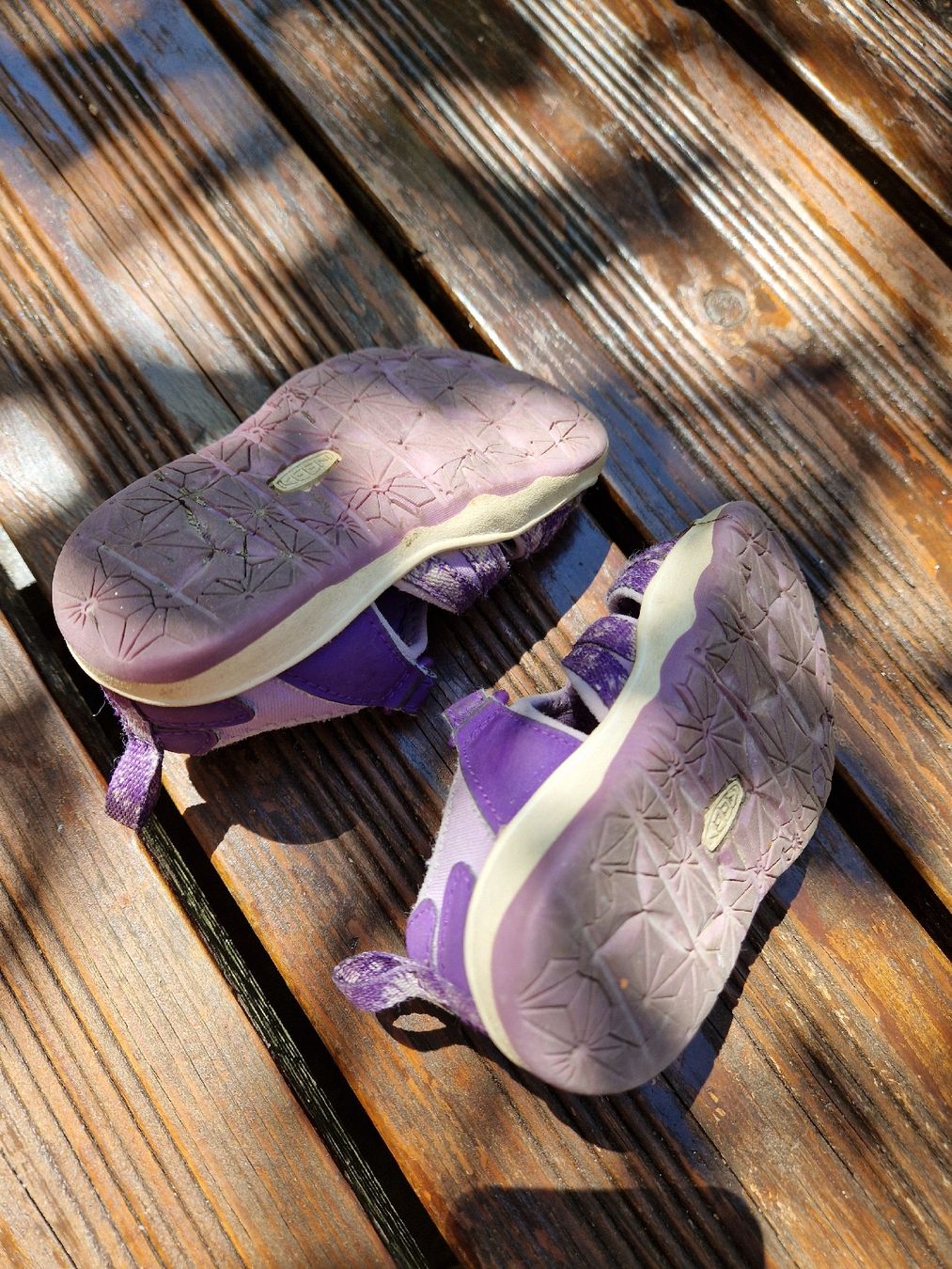 Keen Scarpe per ragazze: Sandales violettes Keen T22 – Usato da Bern venduto da MaurineBeauregard 1